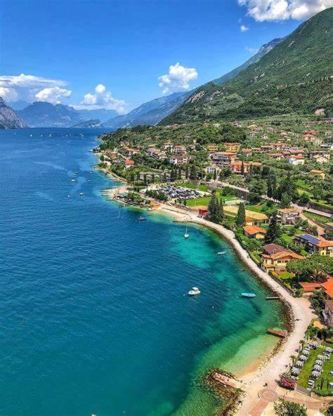 Absentia 1763 Garda Boutique Home - Lake Front Brenzone sul Garda Exterior foto